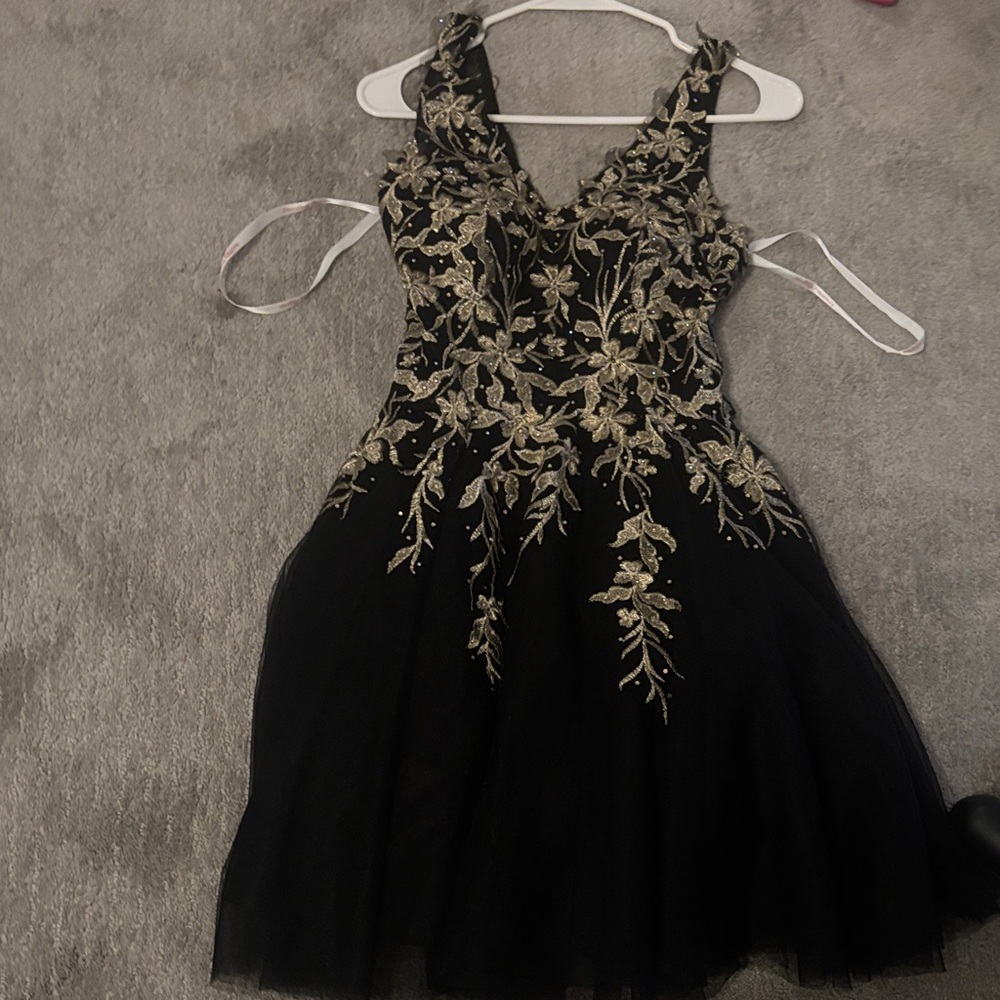 Dancing Queen Black and Gold Midi Dress